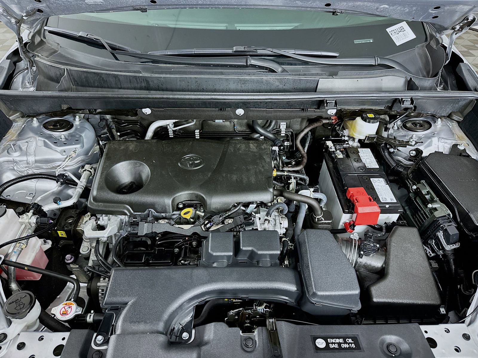 Used 2024 Toyota RAV4 XLE image 29