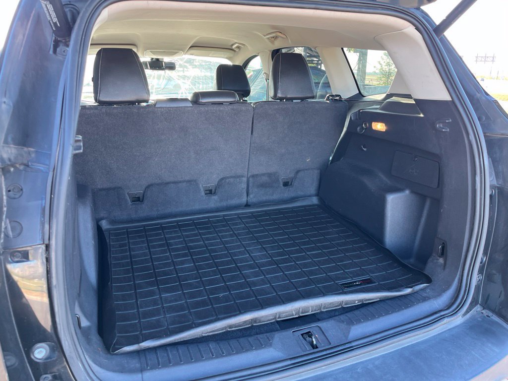 Used 2016 Ford Escape Titanium AWD/4WD image 9