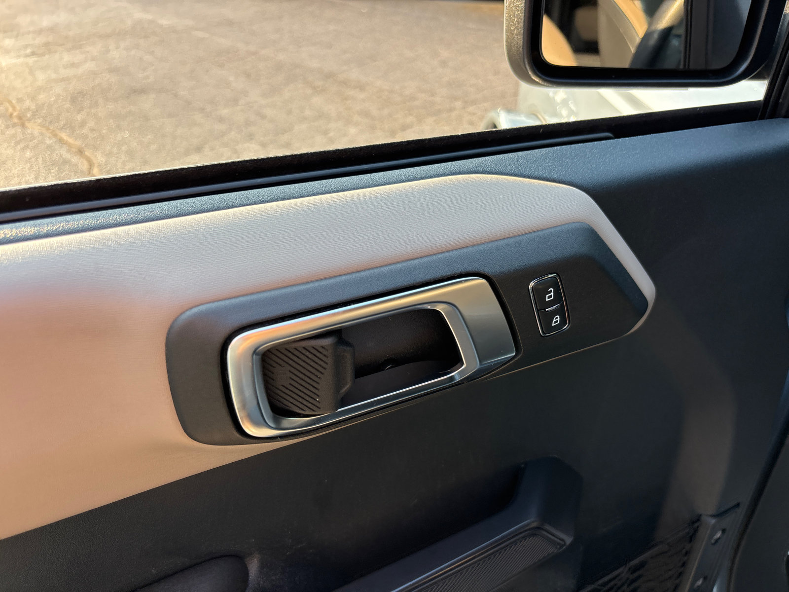Used 2024 Ford Bronco Wildtrak AWD/4WD image 13