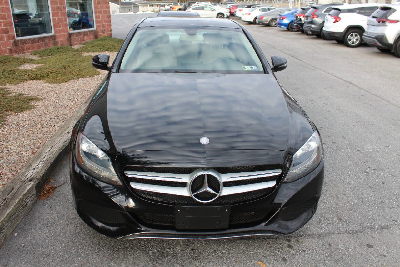 Used 2016 Mercedes-Benz C 300 4MATIC Sedan image 4