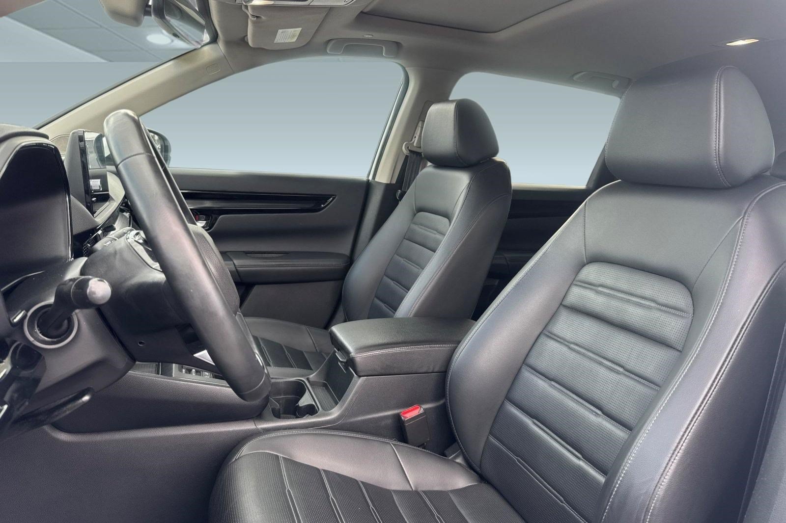 Used 2023 Honda CR-V EX-L image 5