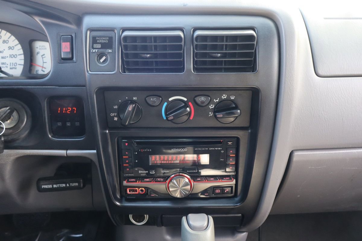 Used 2001 Toyota Tacoma 4x4 Xtracab V6 image 28
