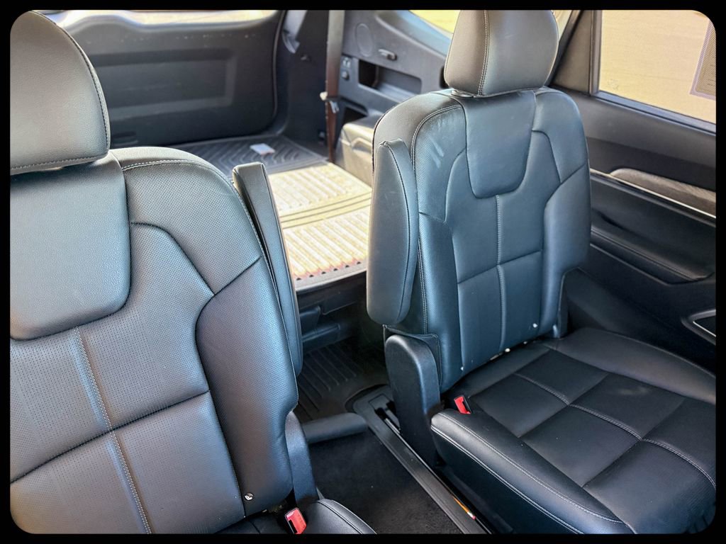 Used 2022 Kia Telluride EX w/ EX Premium Package AWD/4WD image 14
