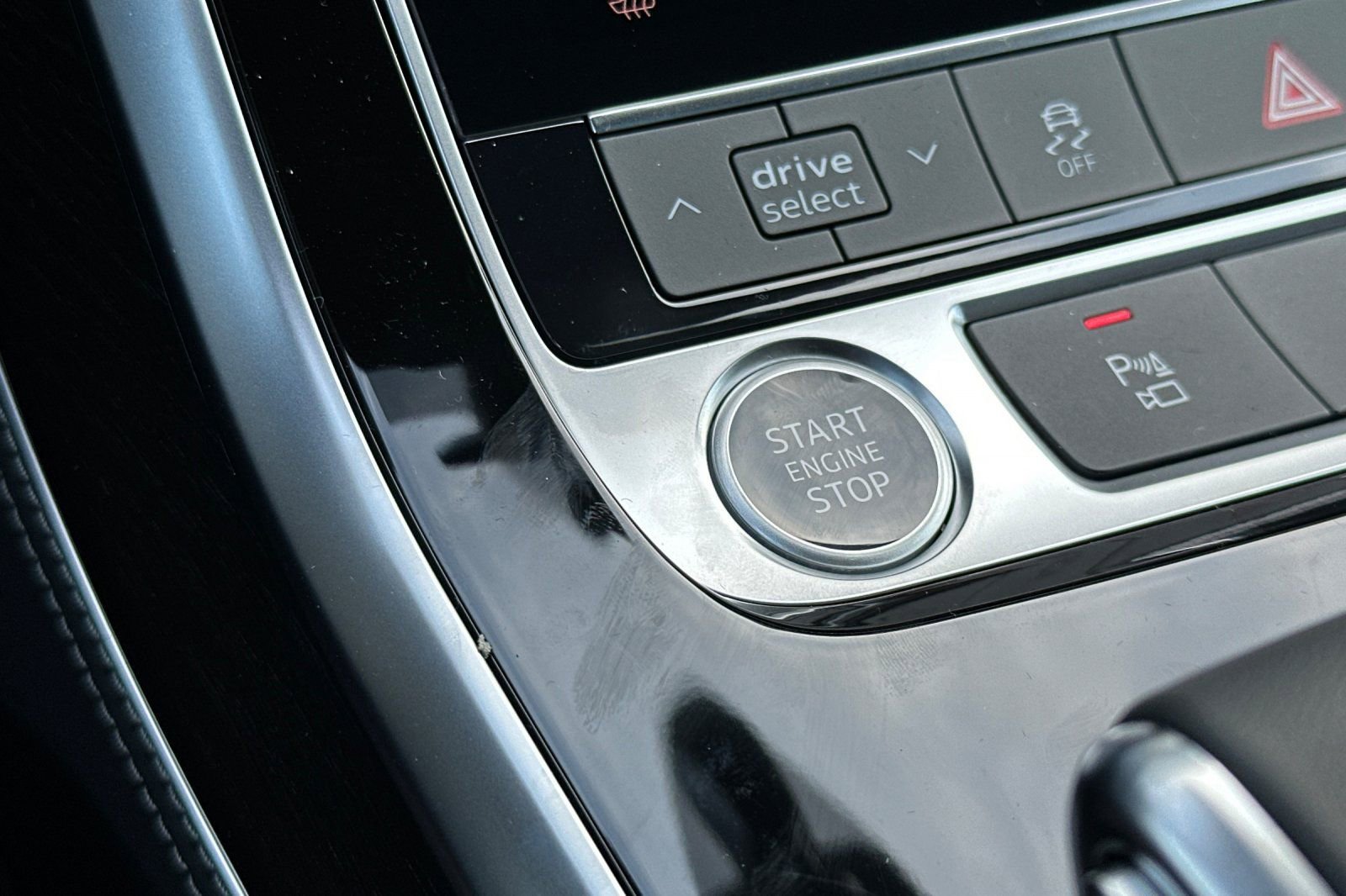 New 2026 Audi Q7 2.0T Premium Plus AWD/4WD image 22