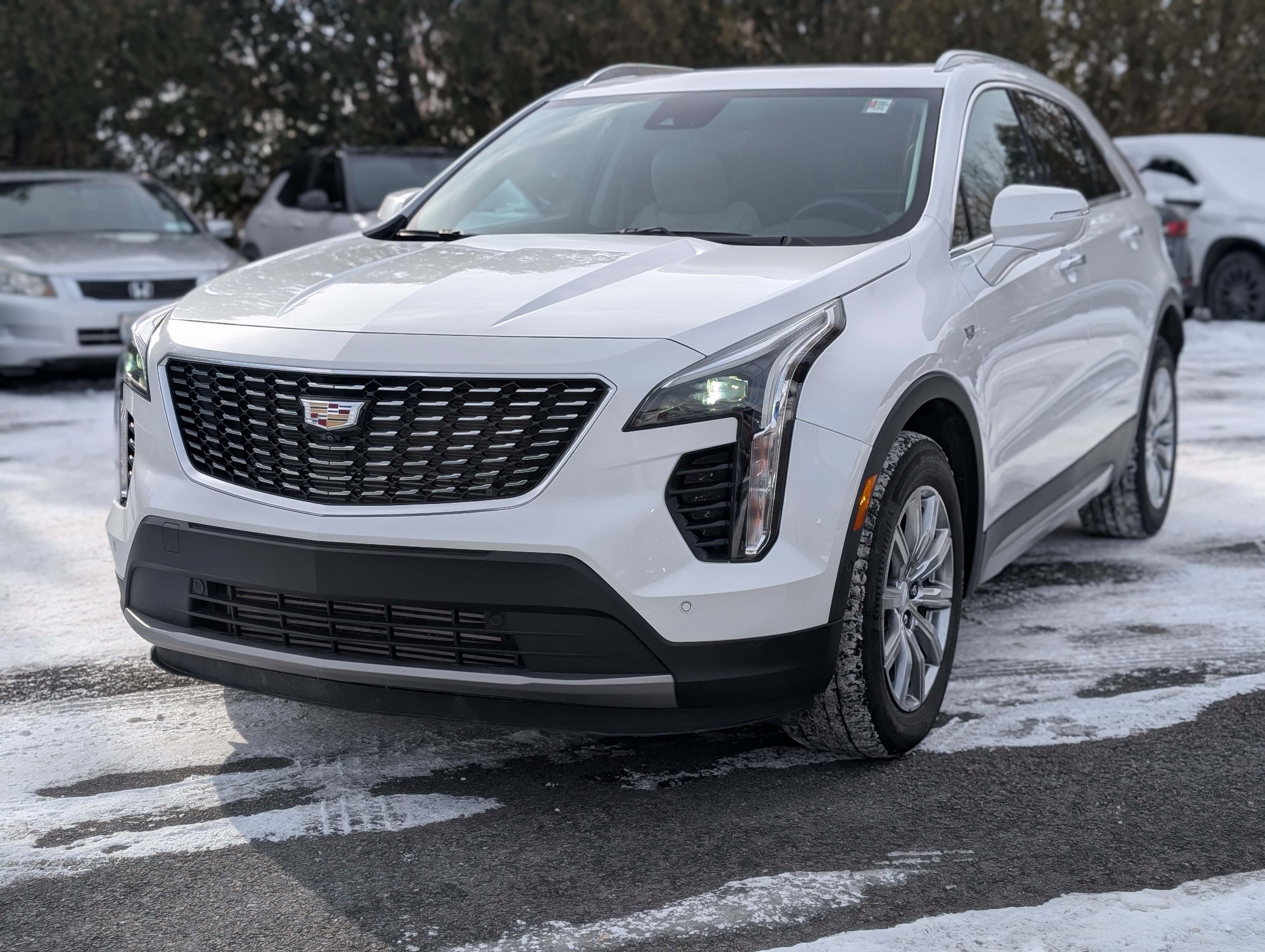 Used 2022 Cadillac XT4 Premium Luxury w/ Sun And Sound Package image 14