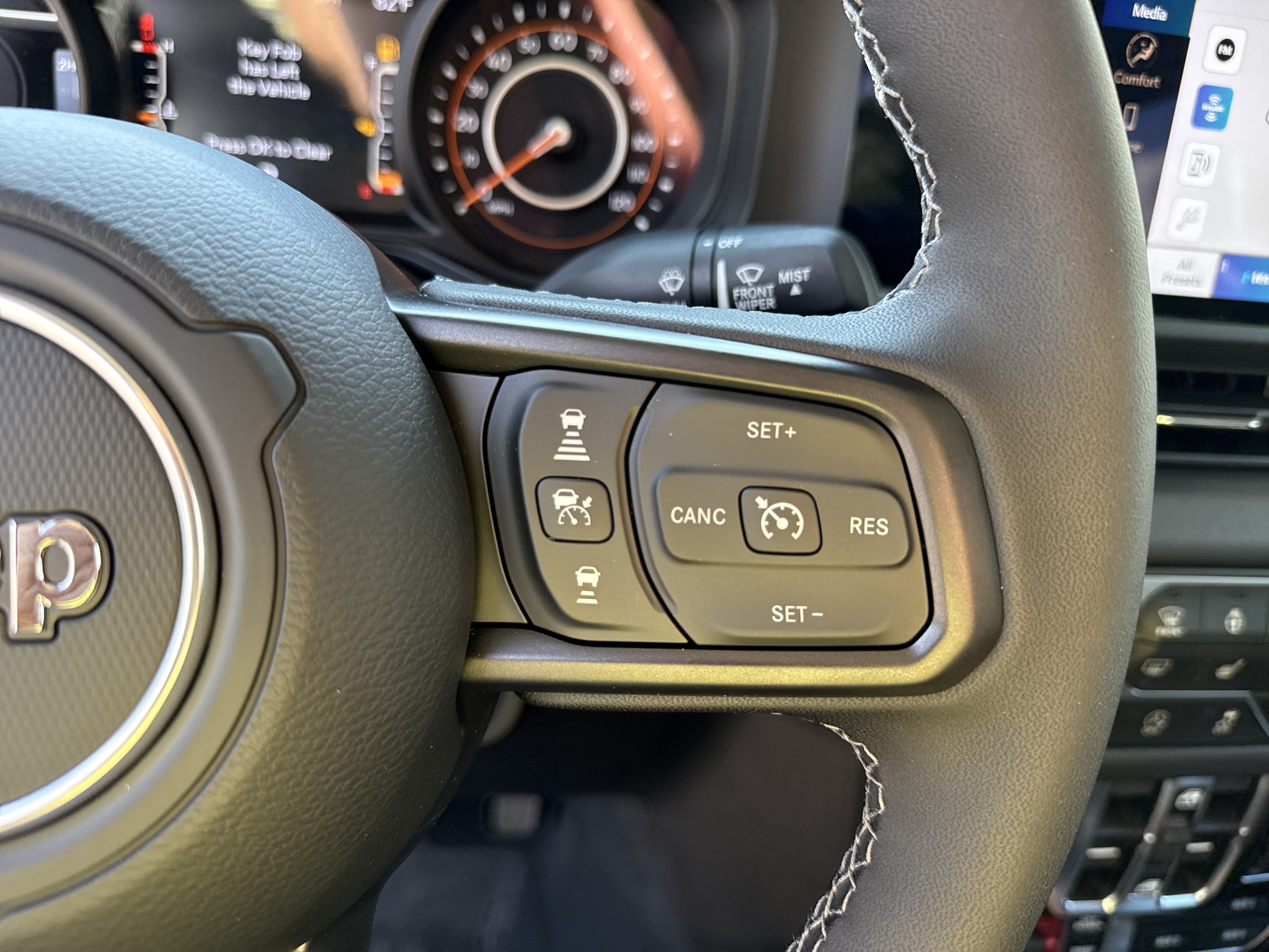 New 2026 Jeep Gladiator Rubicon AWD/4WD image 31