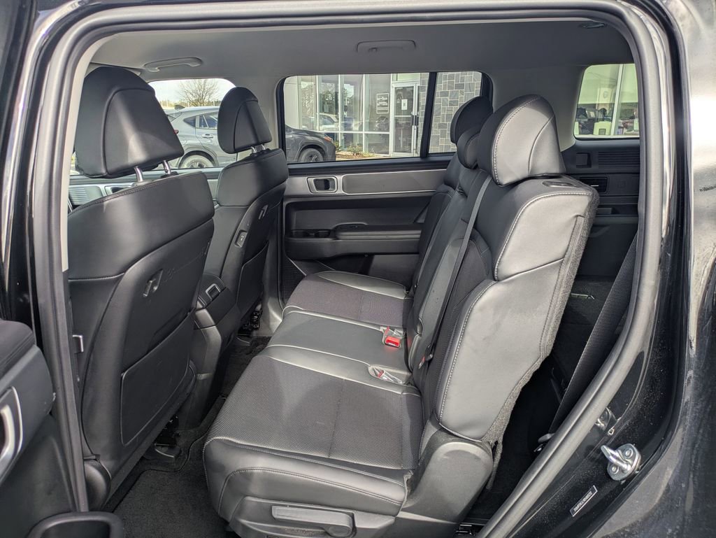 Used 2024 Hyundai Santa Fe SEL image 16