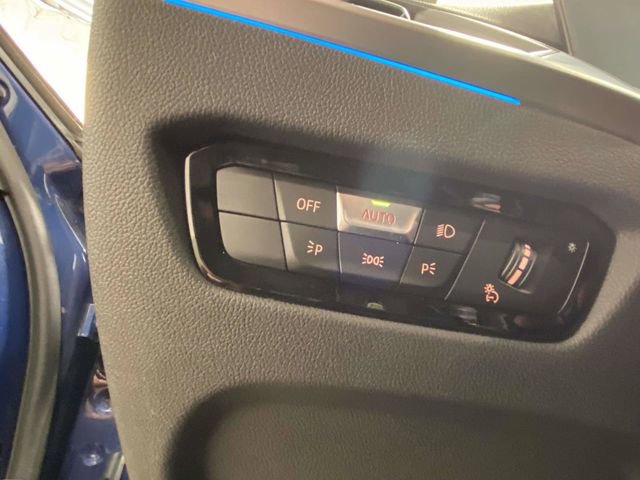 Used 2024 BMW 330e xDrive image 22