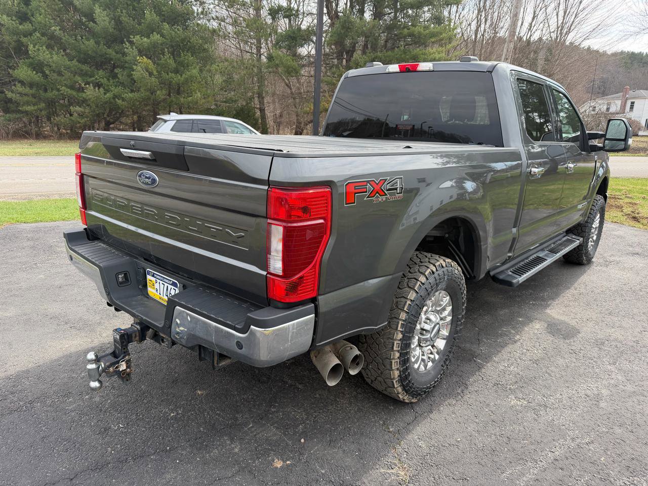Used 2020 Ford F250 XLT w/ XLT Premium Package AWD/4WD image 3