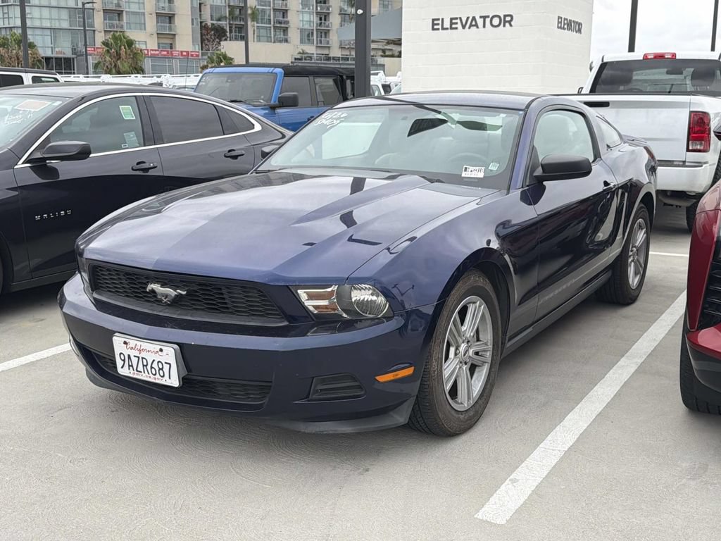Used 2012 Ford Mustang Coupe RWD image 14