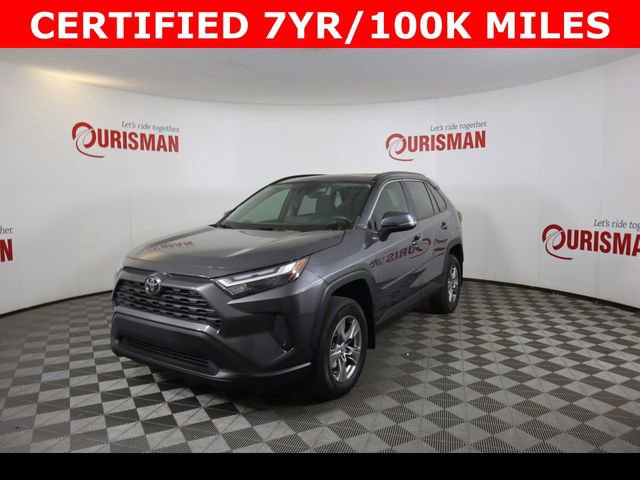 Used 2023 Toyota RAV4 XLE w/ Convenience Package FWD image 3