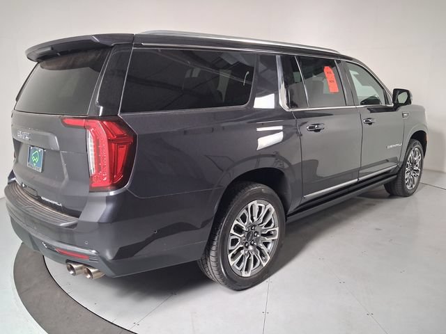Certified 2023 GMC Yukon XL Denali Ultimate AWD/4WD image 4