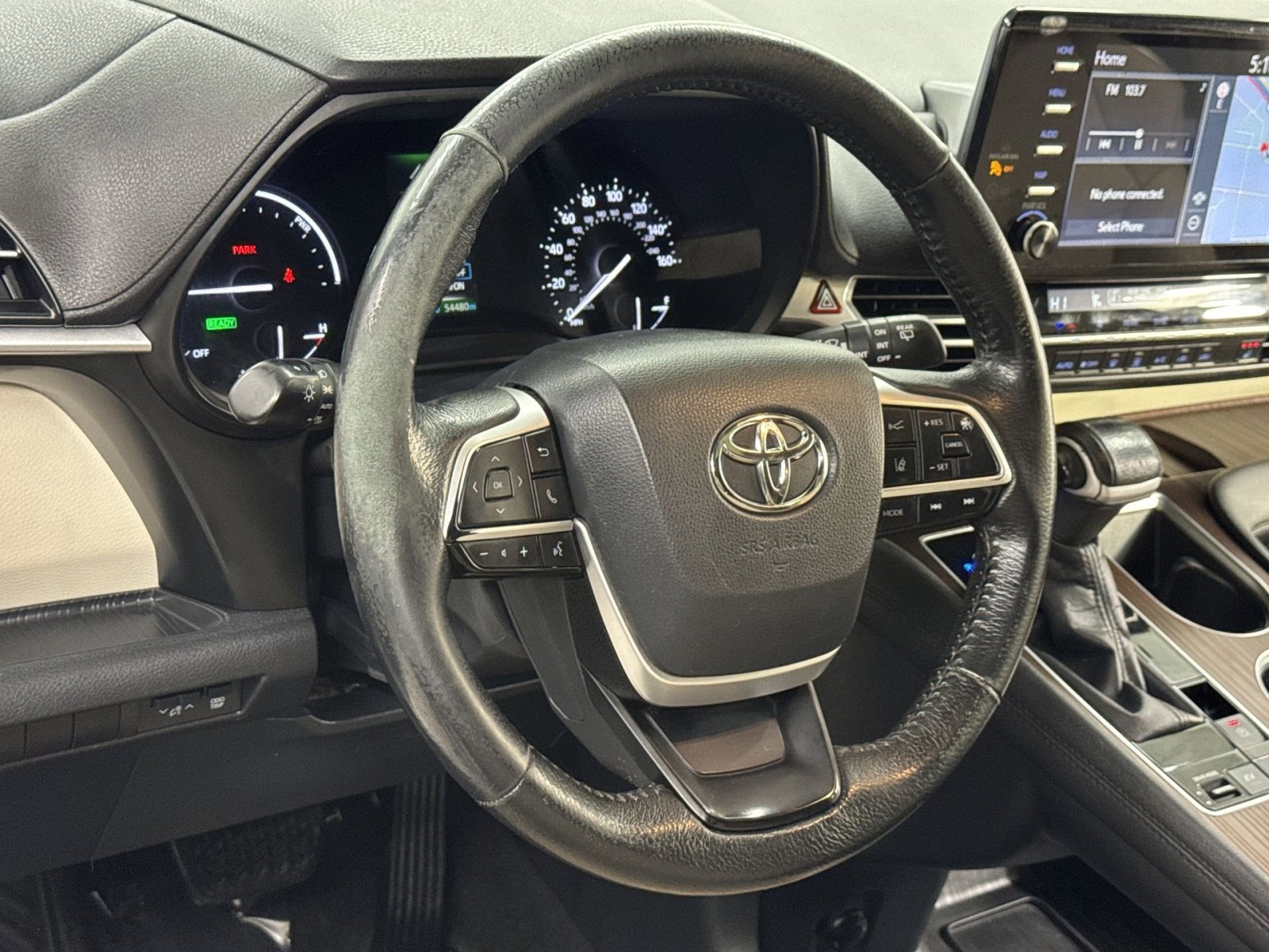 Used 2022 Toyota Sienna XLE image 19