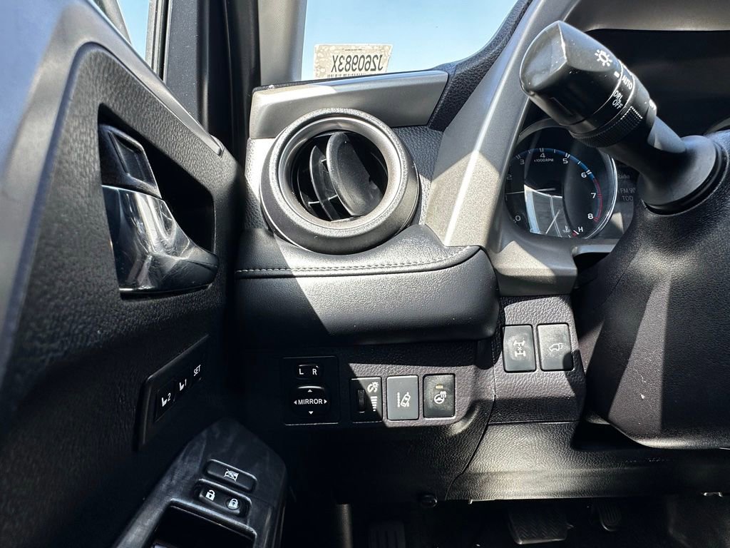 Used 2017 Toyota RAV4 Platinum w/ All Weather Liner Package AWD/4WD image 24