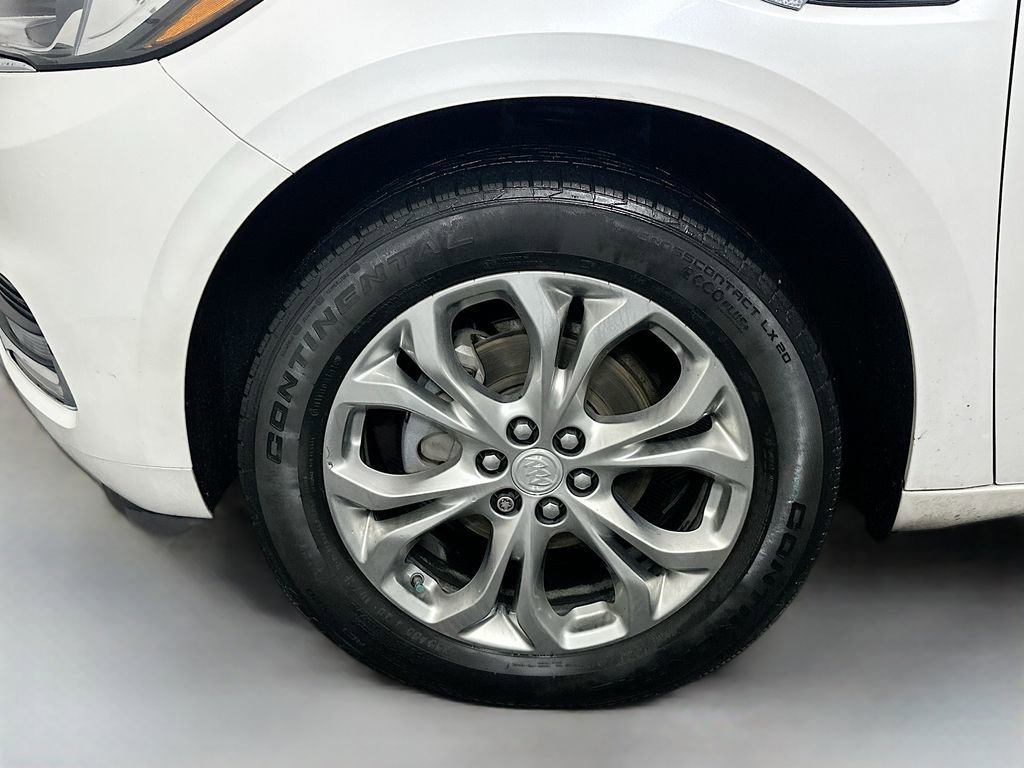 Used 2020 Buick Enclave Avenir w/ Avenir Technology Package image 33