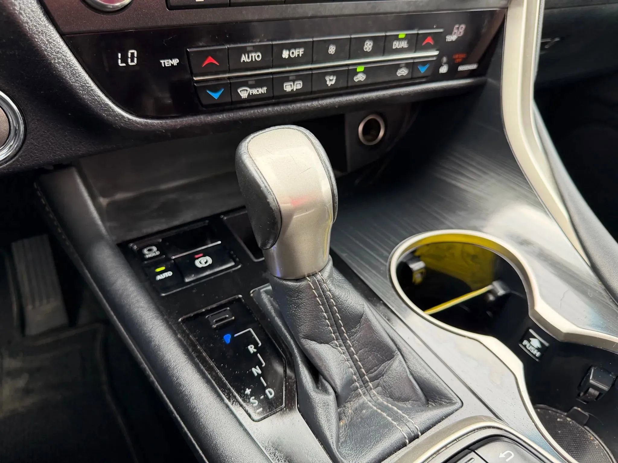 Used 2018 Lexus RX 350 FWD w/ Accessory Package image 22