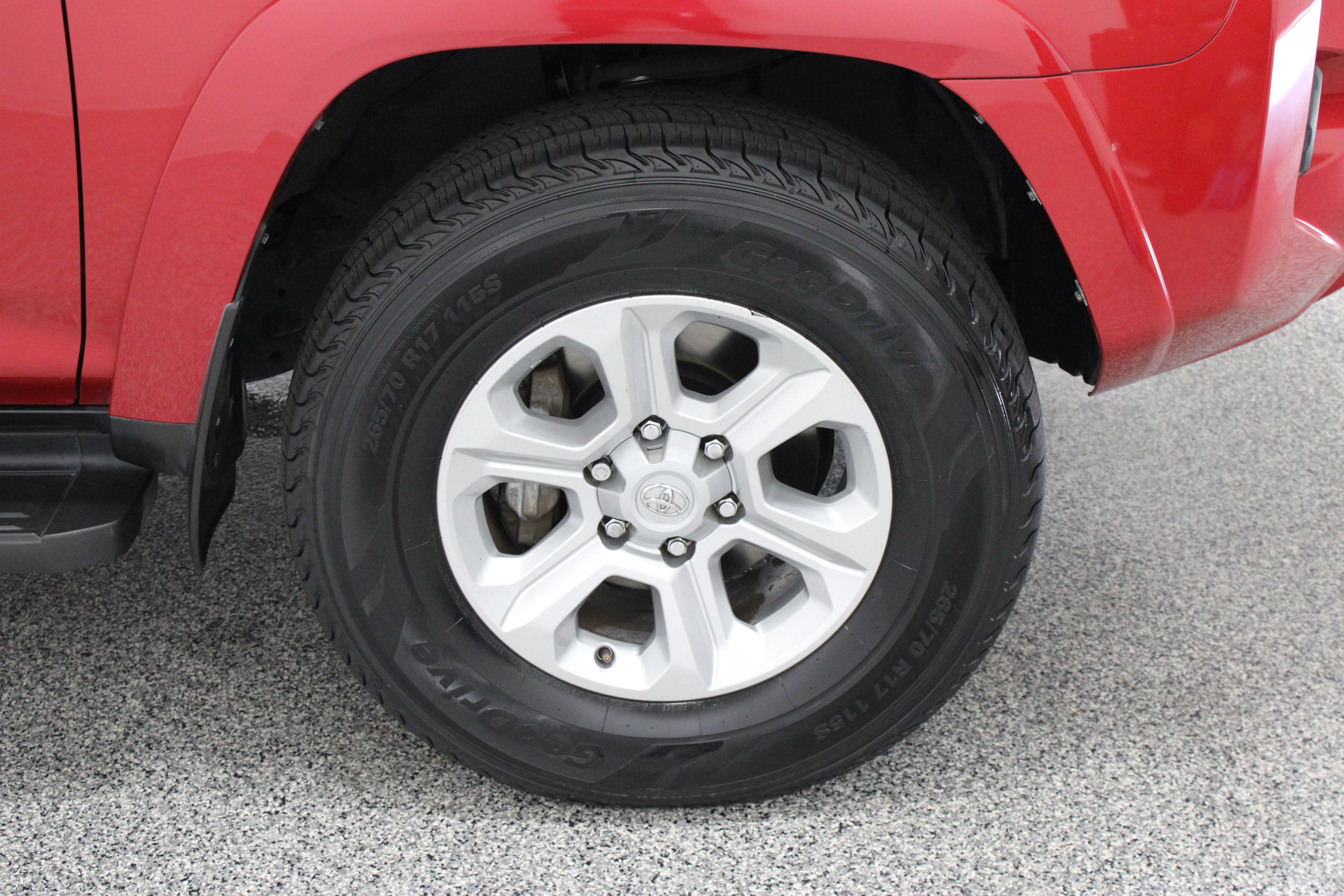 Used 2023 Toyota 4Runner SR5 Premium AWD/4WD image 5