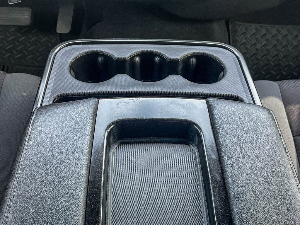 Used 2018 Chevrolet Silverado 1500 LT w/ All Star Edition image 35