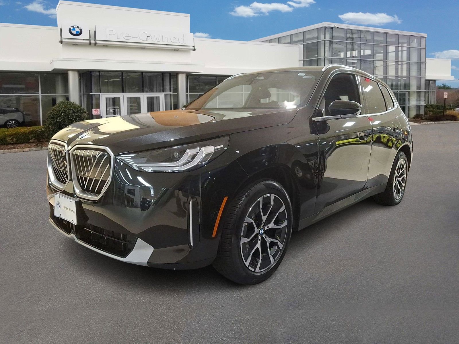 Used 2025 BMW X3 xDrive30i w/ Premium Package image 1