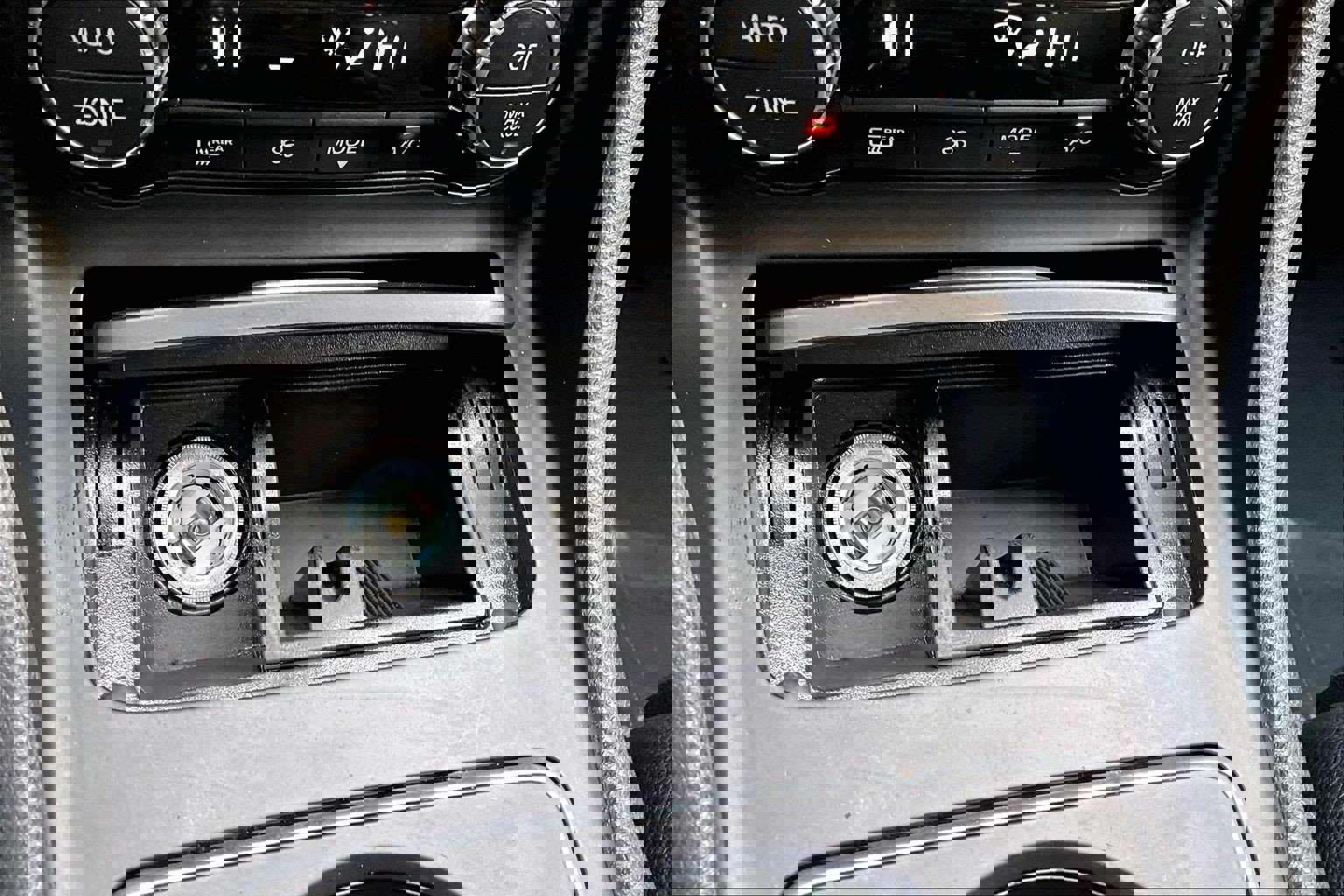 Used 2017 Mercedes-Benz GLA 250 4MATIC image 31