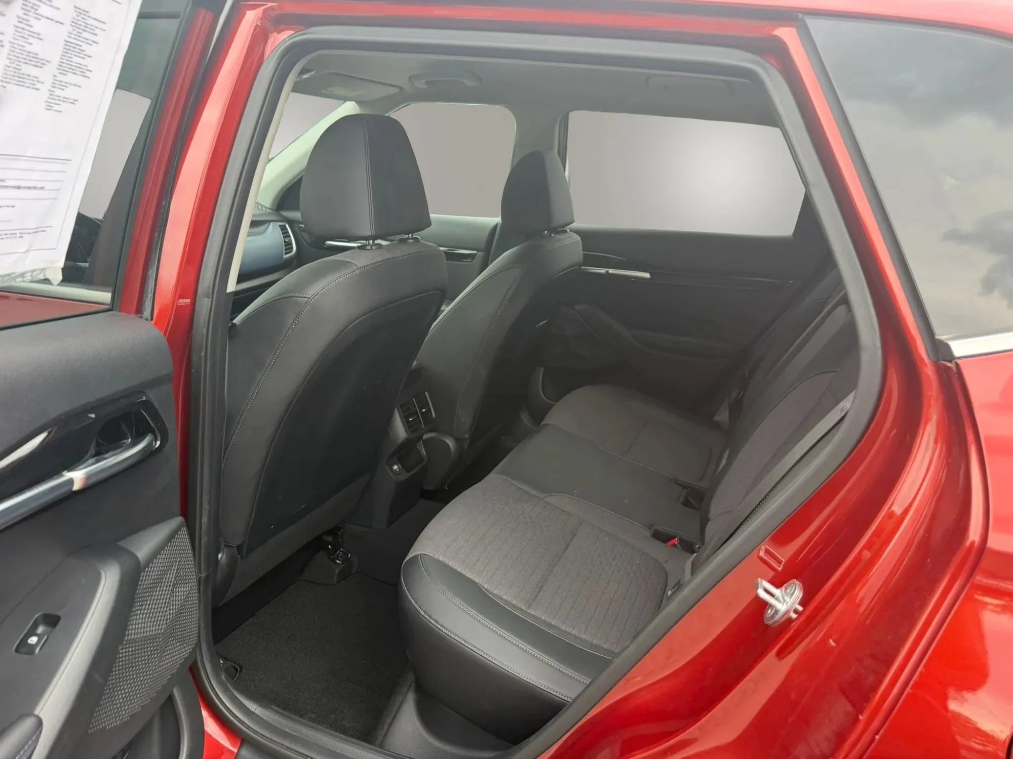 Used 2023 Kia Seltos S AWD/4WD image 33