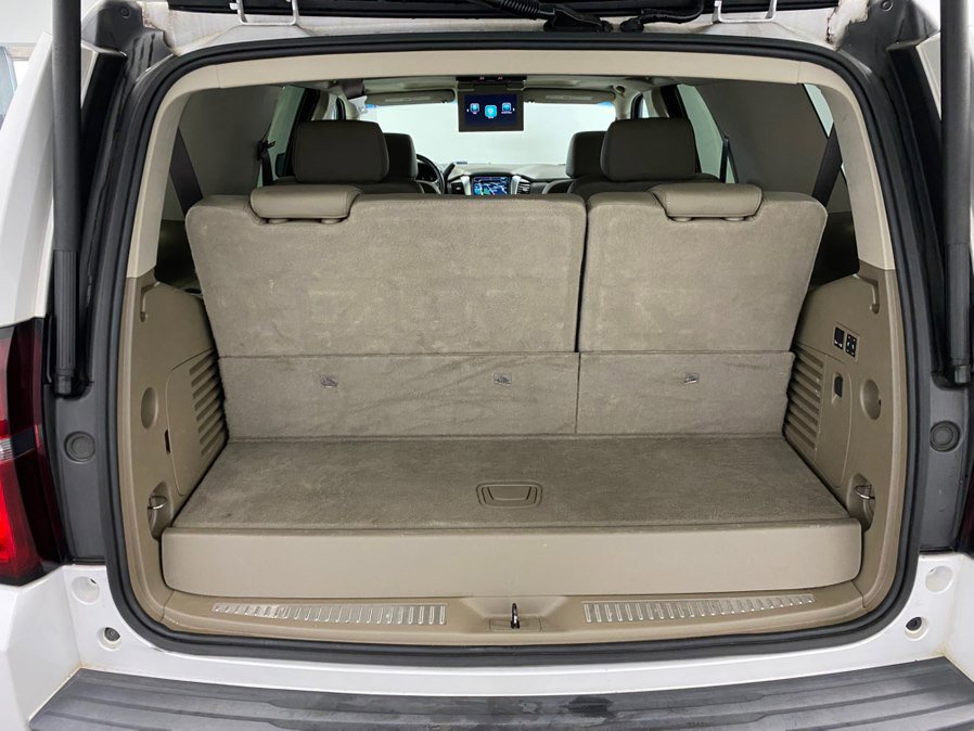 Used 2019 Chevrolet Tahoe LT w/ LT Signature Package AWD/4WD image 42