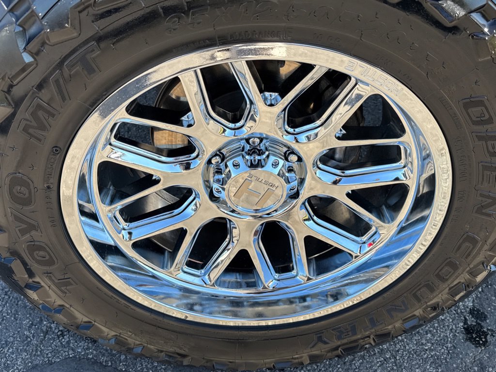 Used 2022 Chevrolet Silverado 1500 LTZ AWD/4WD image 44