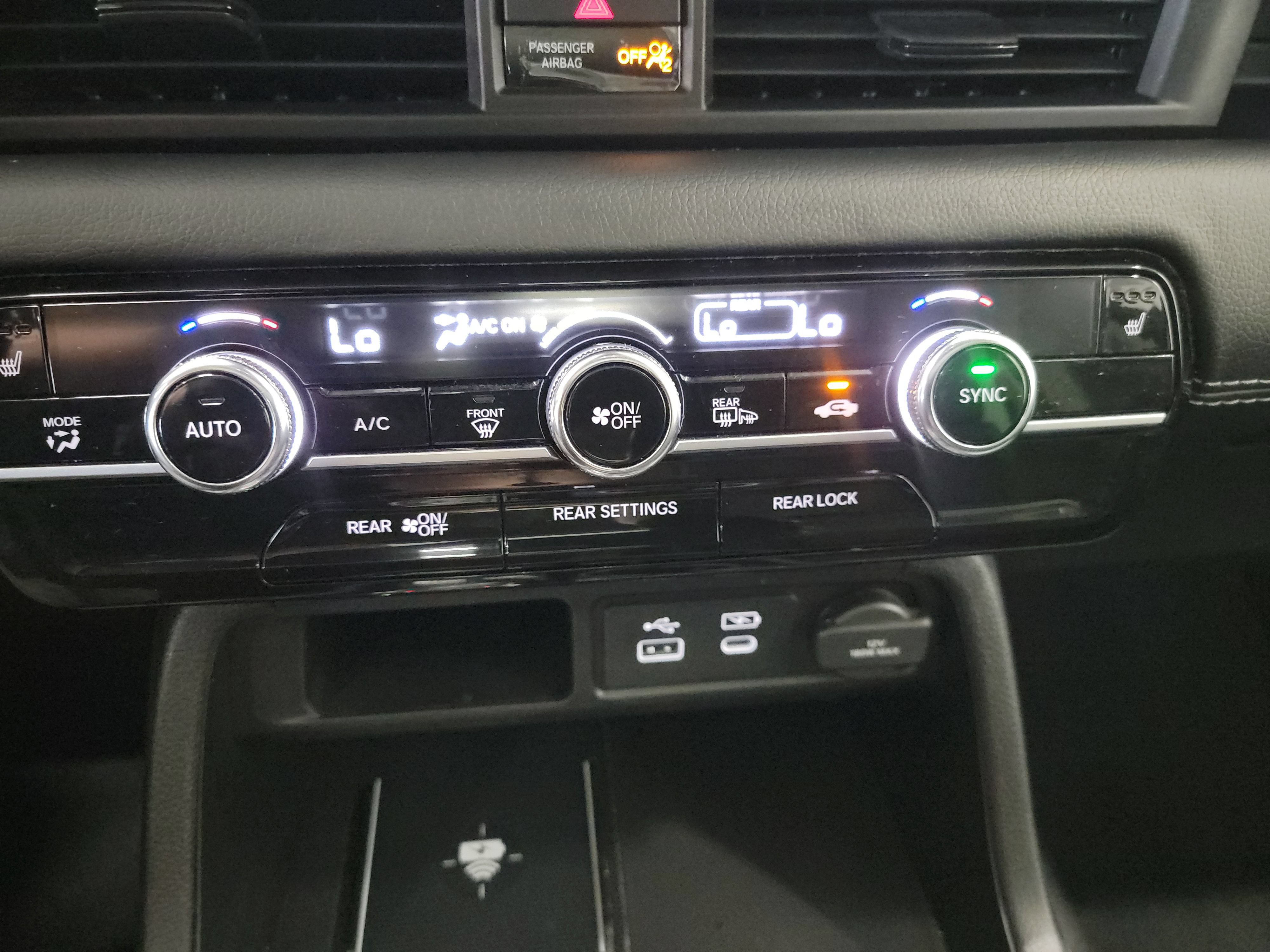 Used 2025 Honda Pilot Touring image 21
