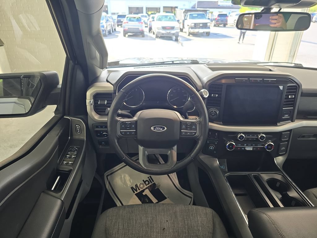 Used 2022 Ford F150 XLT w/ Equipment Group 302A High AWD/4WD image 12
