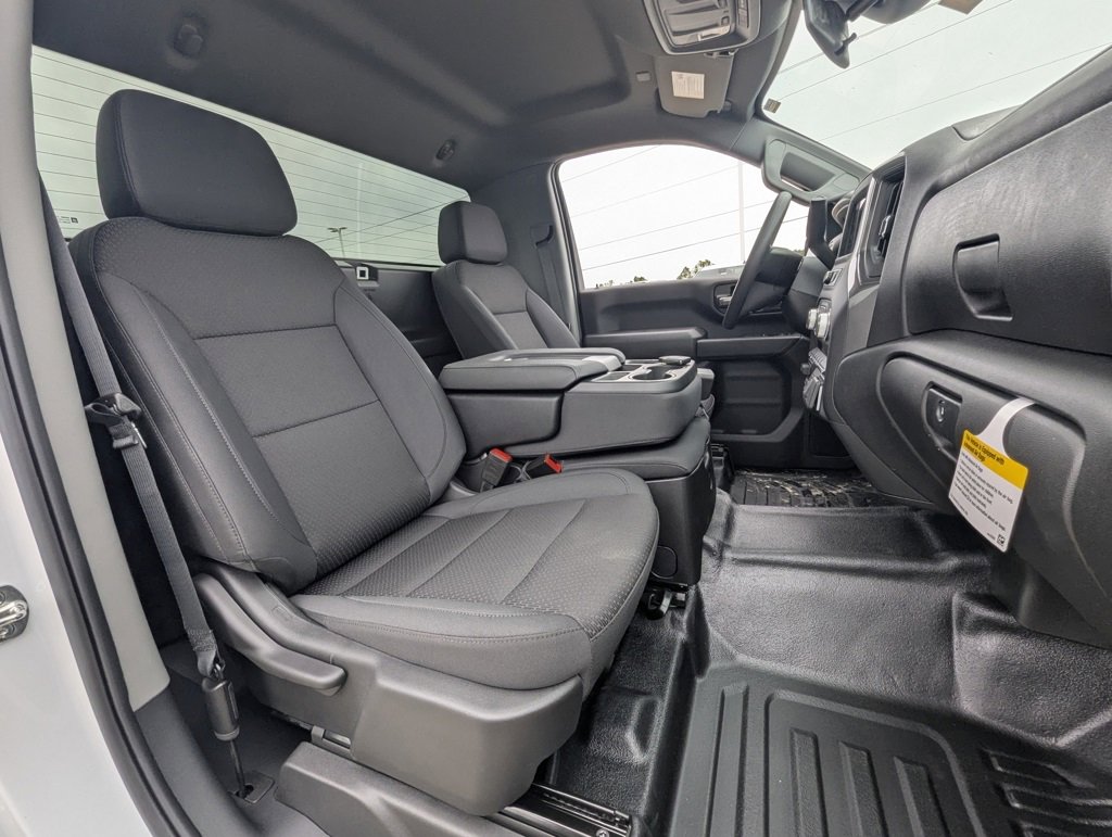 New 2025 GMC Sierra 2500 Pro w/ Convenience Package image 16