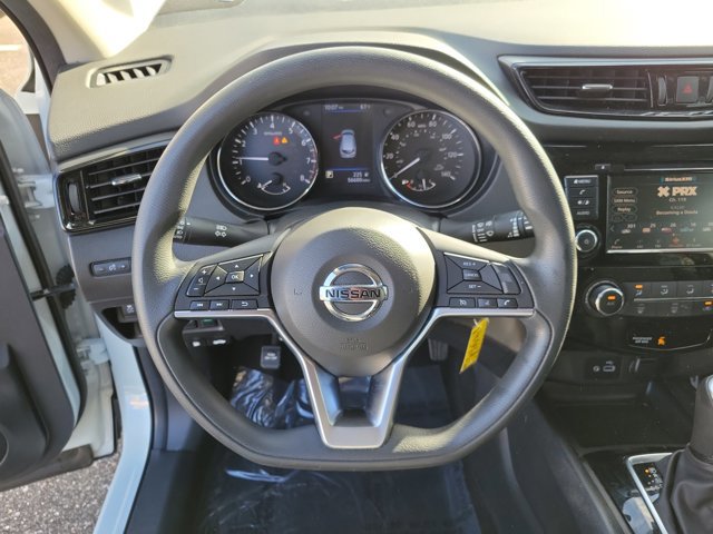 Used 2022 Nissan Rogue Sport S image 20