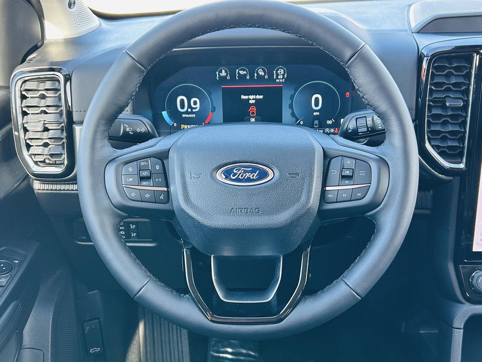New 2026 Ford Ranger Lariat w/ FX4 Off-Road Package AWD/4WD image 15