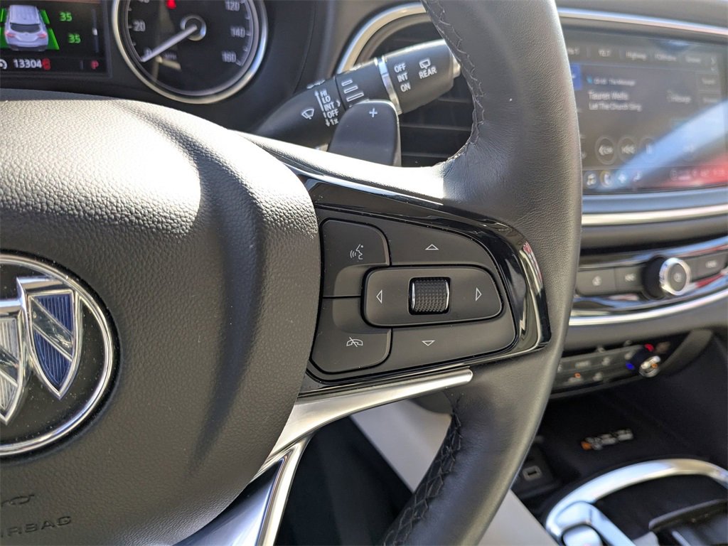 Certified 2024 Buick Enclave Essence image 4