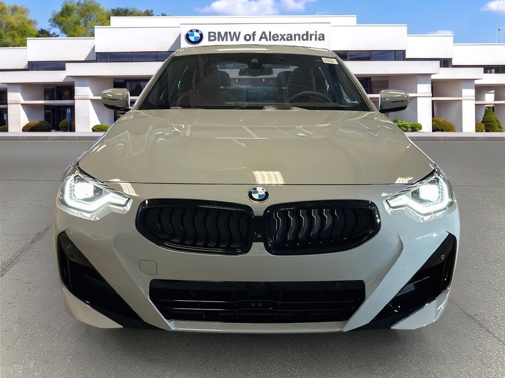 New 2026 BMW 230i Coupe w/ Premium Package RWD image 2