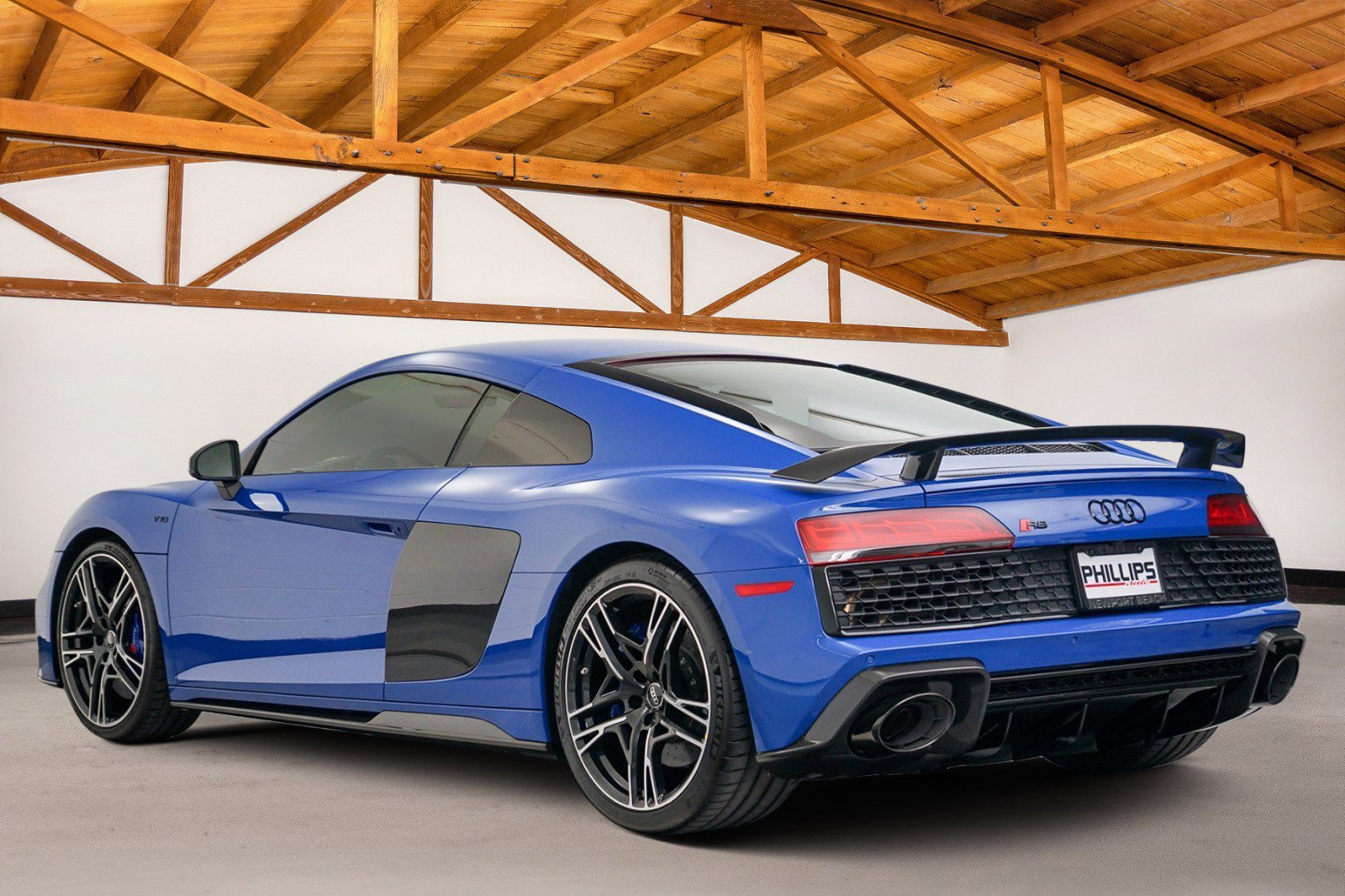 Used 2023 Audi R8 V10 performance image 3