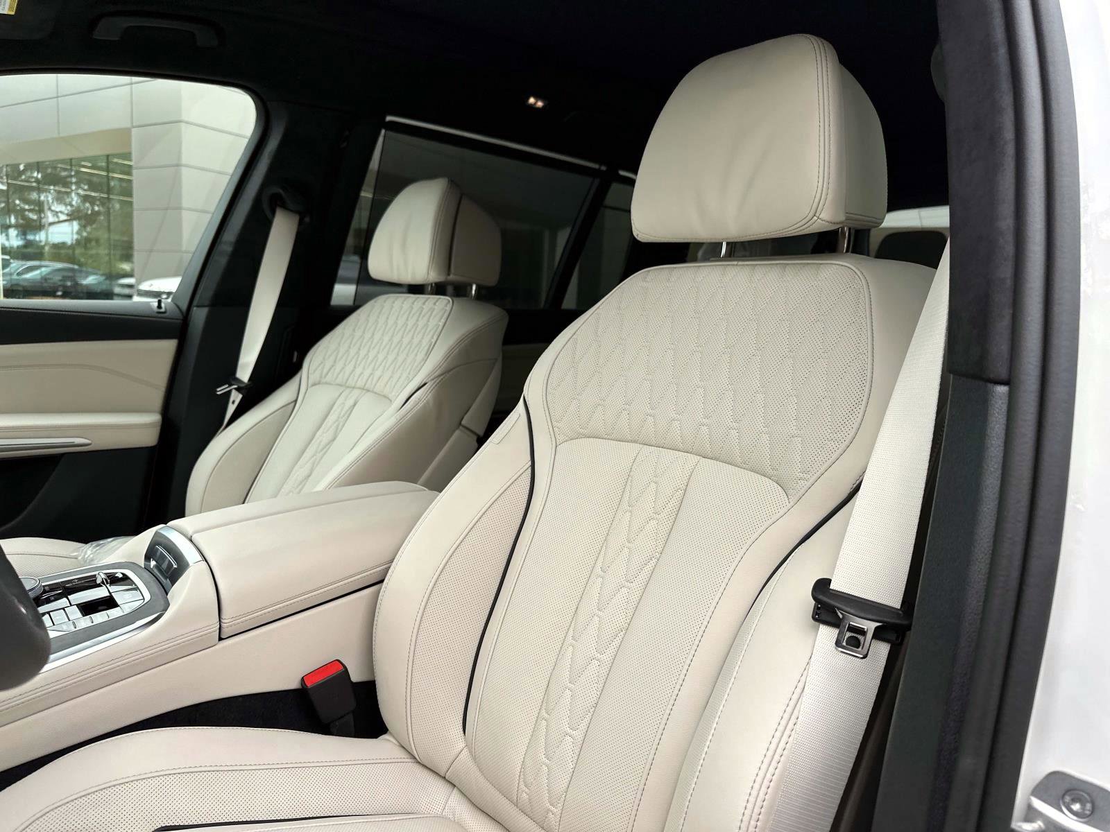 New 2026 BMW X7 xDrive40i w/ M Sport Package image 20