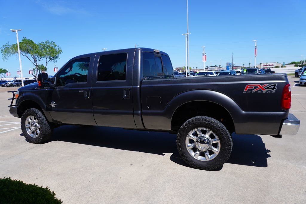 Used 2015 Ford F250 Lariat w/ Lariat Interior Package image 4