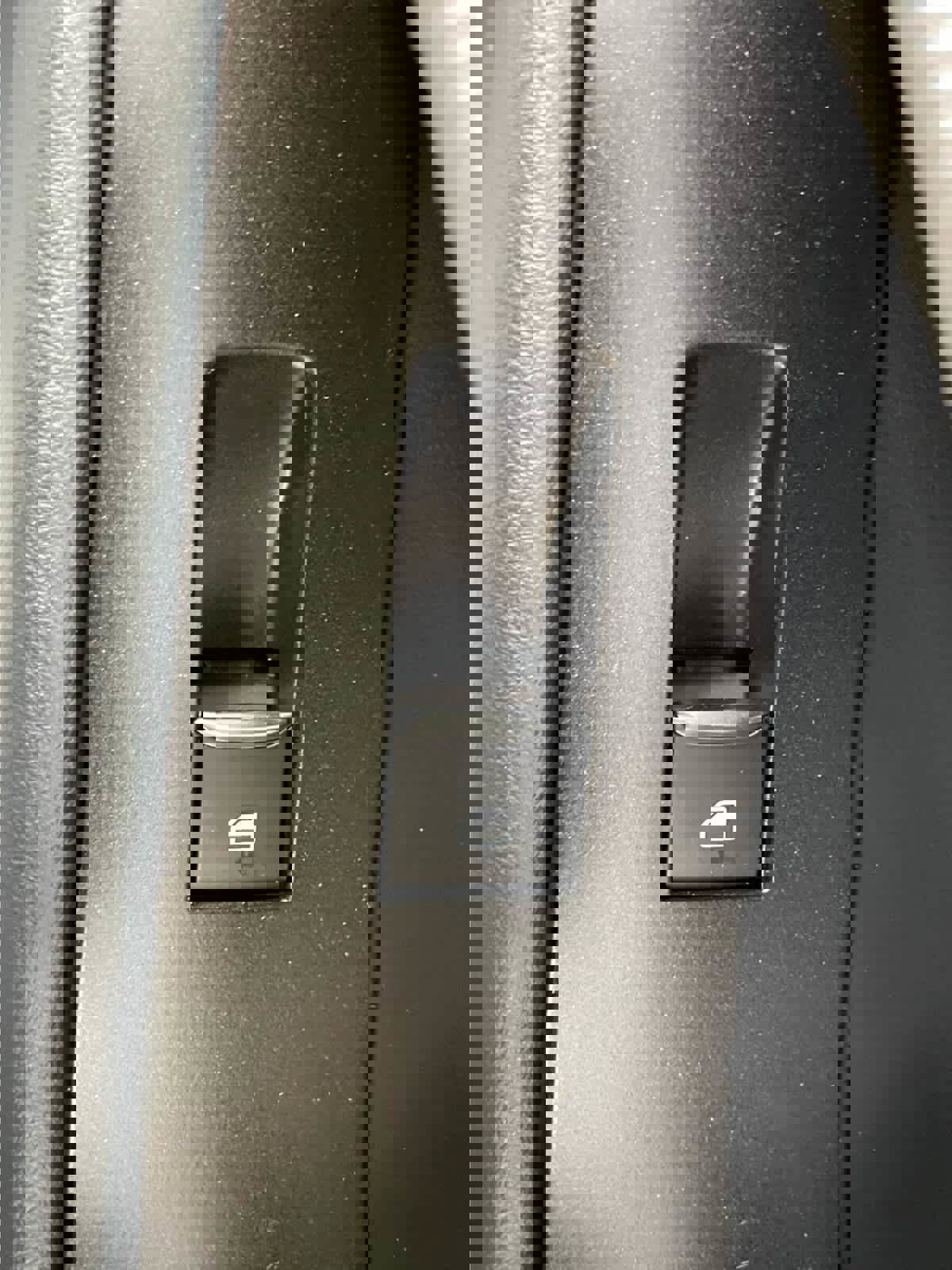 New 2026 Ford Explorer ST-Line image 36