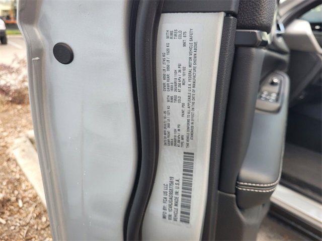 New 2025 Jeep Grand Cherokee Laredo image 20