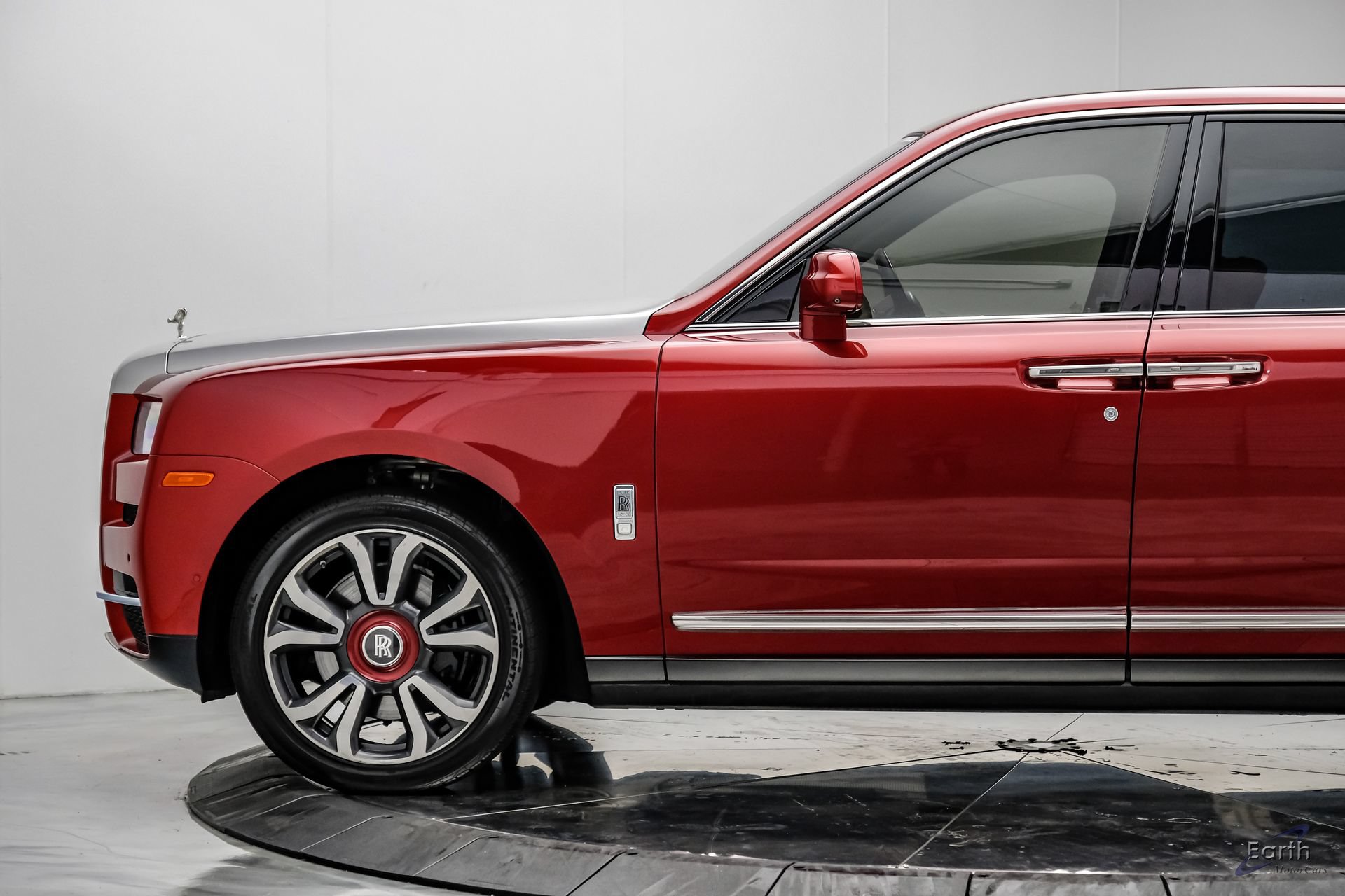 Used 2019 Rolls-Royce Cullinan AWD/4WD image 10