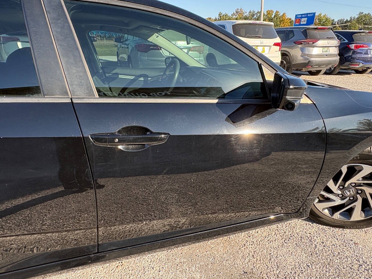 Used 2018 Honda Civic EX image 10