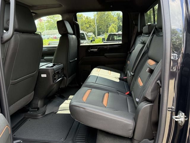 New 2026 GMC Sierra 3500 AT4 AWD/4WD image 11