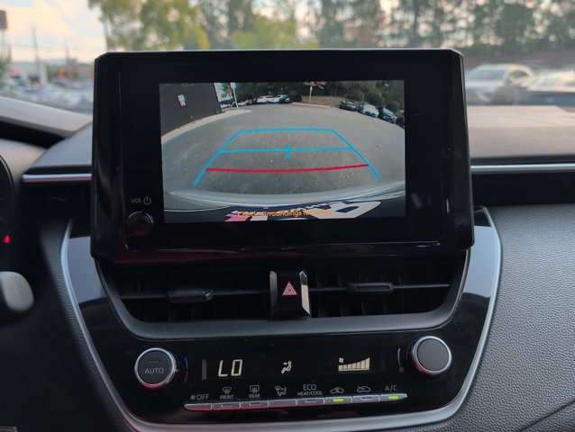Used 2024 Toyota Corolla LE FWD image 16