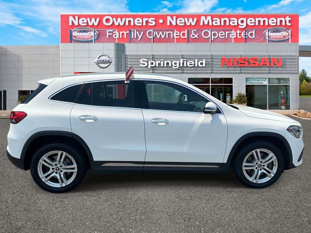 Used 2023 Mercedes-Benz GLA 250 4MATIC image 4