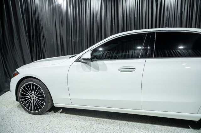 Used 2026 Mercedes-Benz C 300 Sedan image 5