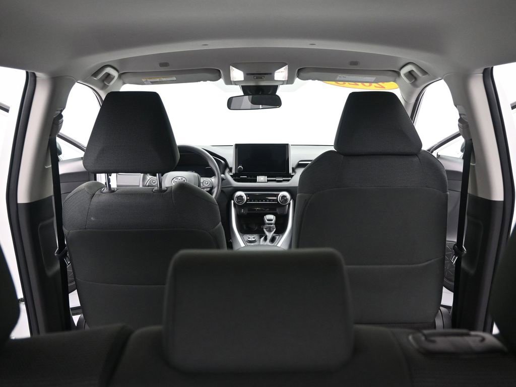 Used 2025 Toyota RAV4 LE image 19