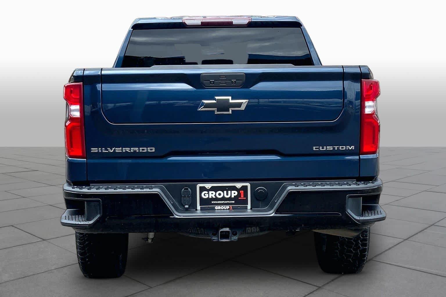 Used 2022 Chevrolet Silverado 1500 Custom Trail Boss AWD/4WD image 5