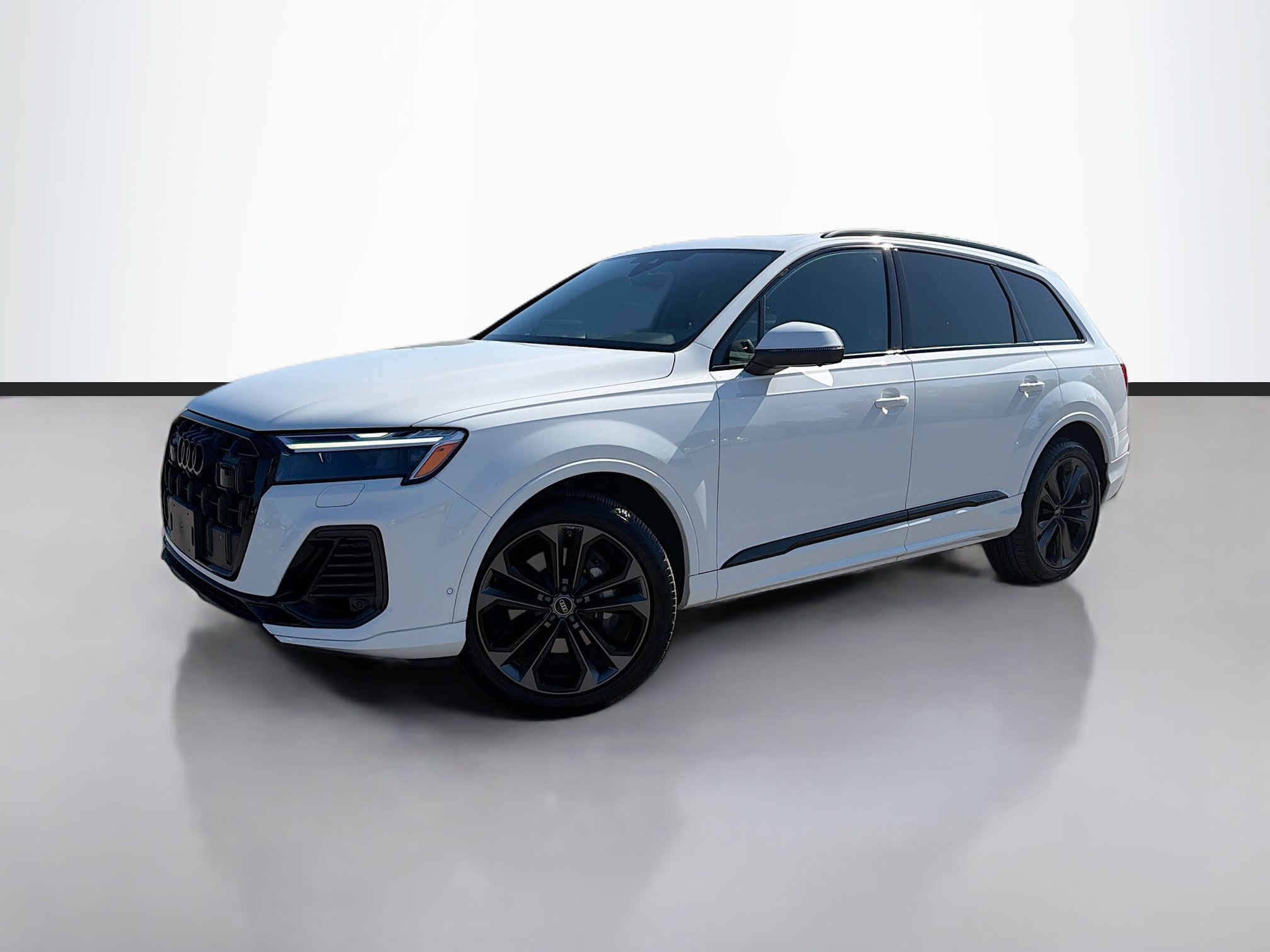 Used 2025 Audi Q7 3.0T Premium Plus AWD/4WD image 1