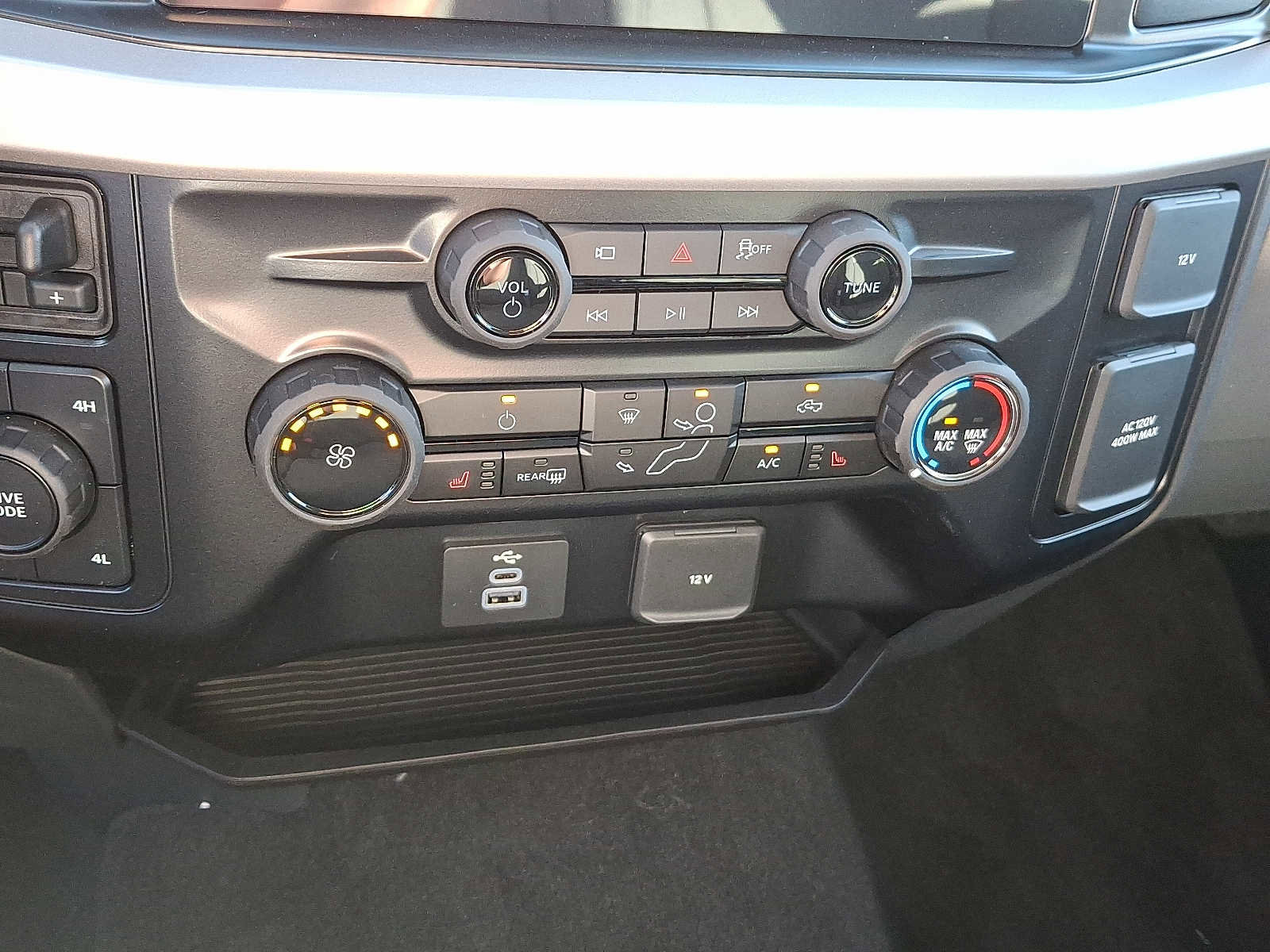 New 2026 Ford F250 XLT image 13