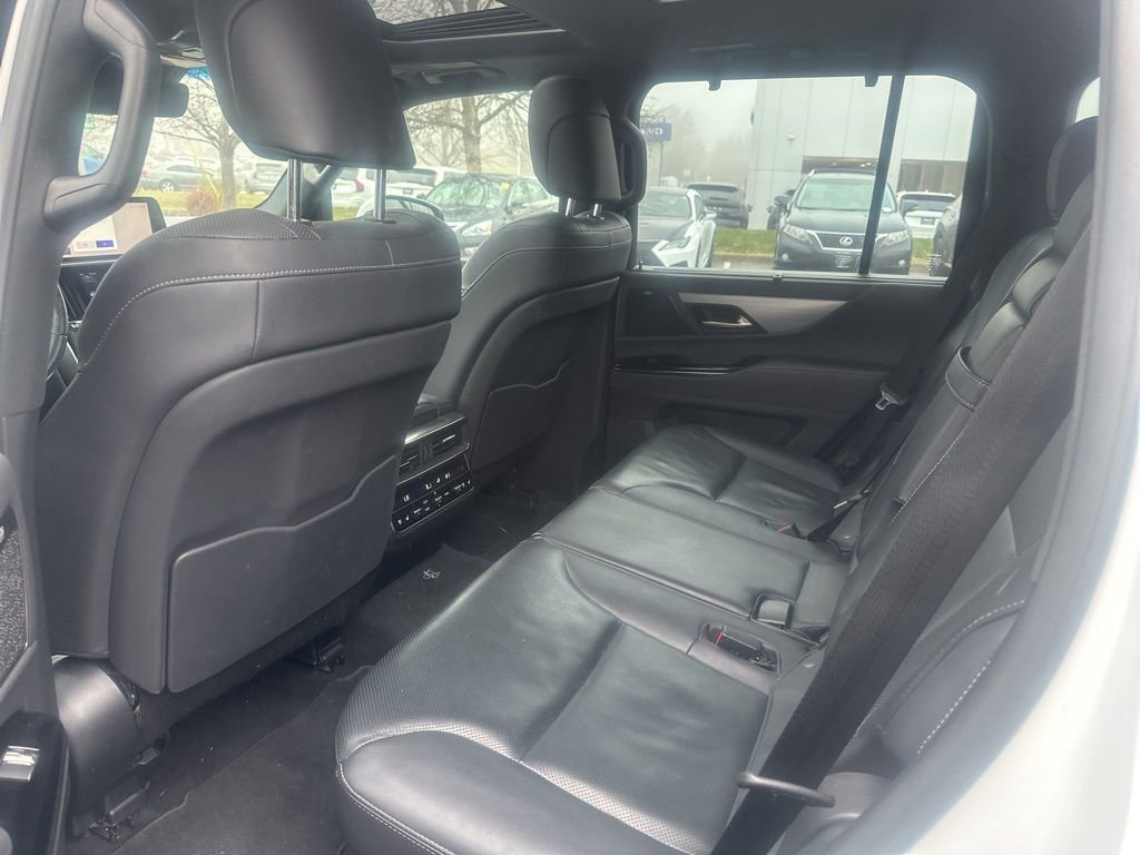Used 2022 Lexus LX 600 F Sport image 23